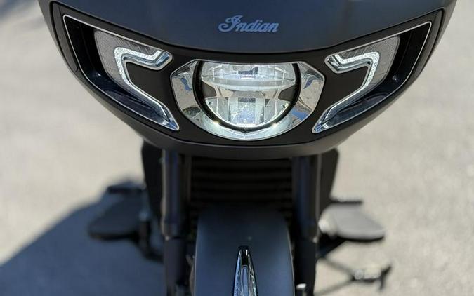 2023 Indian Motorcycle® Challenger® Titanium Smoke