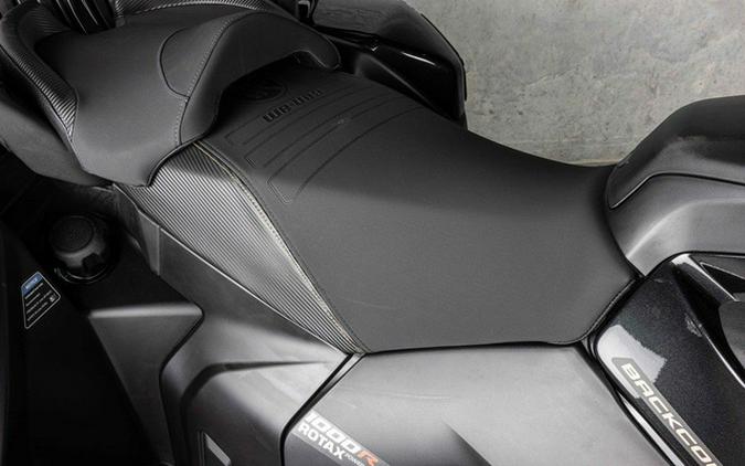 2026 Can-Am Outlander MAX Backcountry