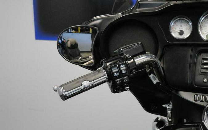 2016 Harley-Davidson® FLHX - Street Glide®