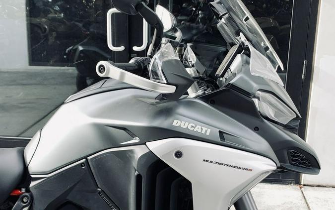 2022 Ducati Multistrada V4S Aviator Grey / Spoked Wheels