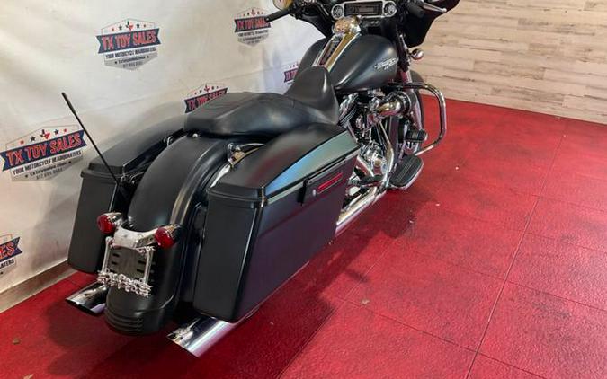 2012 Harley-Davidson Street Glide Base