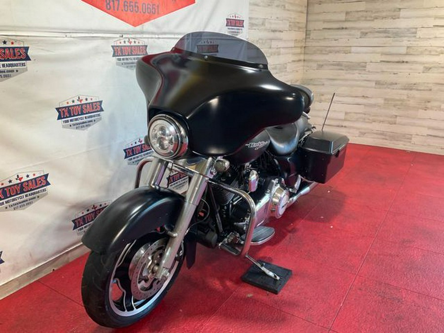 2012 Harley-Davidson Street Glide Base