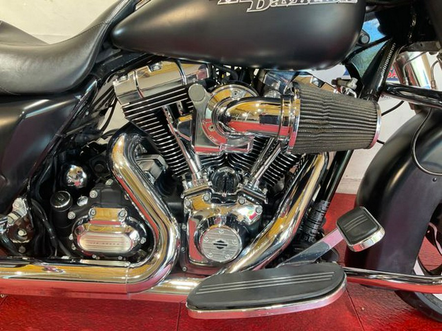 2012 Harley-Davidson Street Glide Base