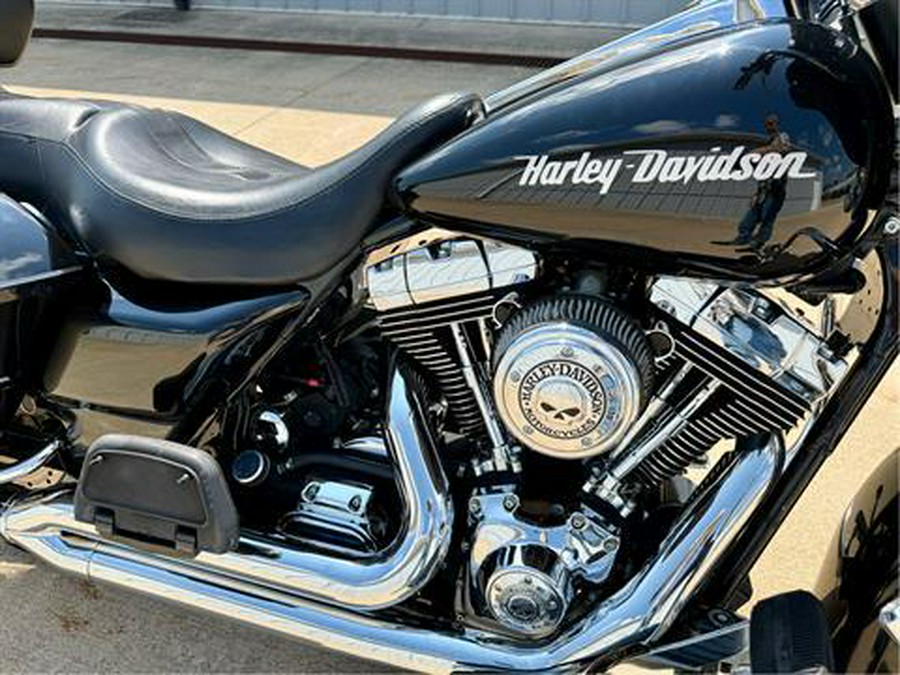 2004 Harley-Davidson FLHT/FLHTI Electra Glide® Standard