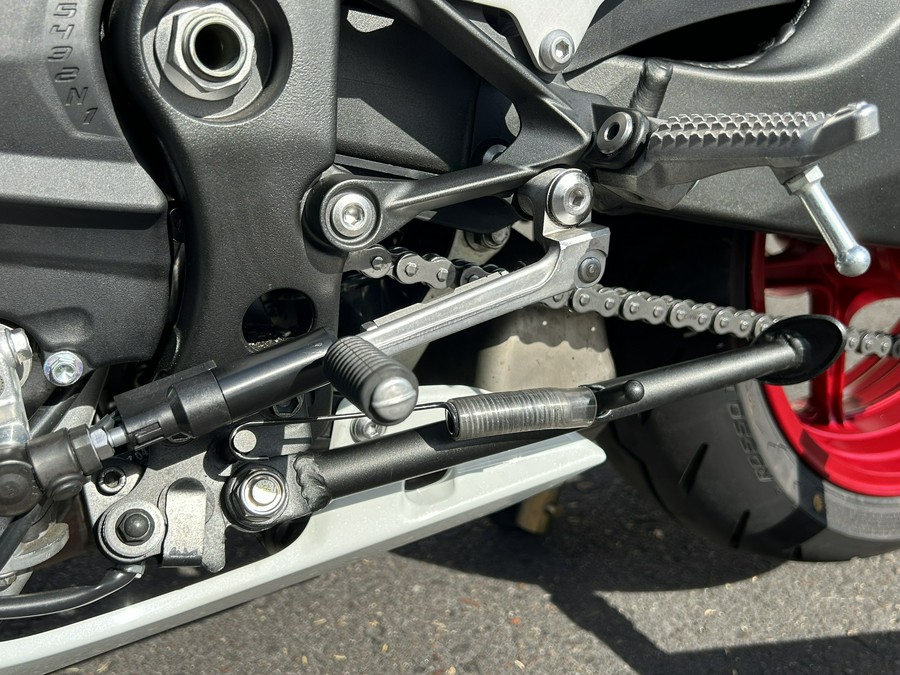 2025 Kawasaki Ninja ZX-6R ABS