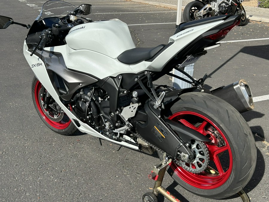 2025 Kawasaki Ninja ZX-6R ABS