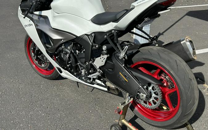 2025 Kawasaki Ninja ZX-6R ABS