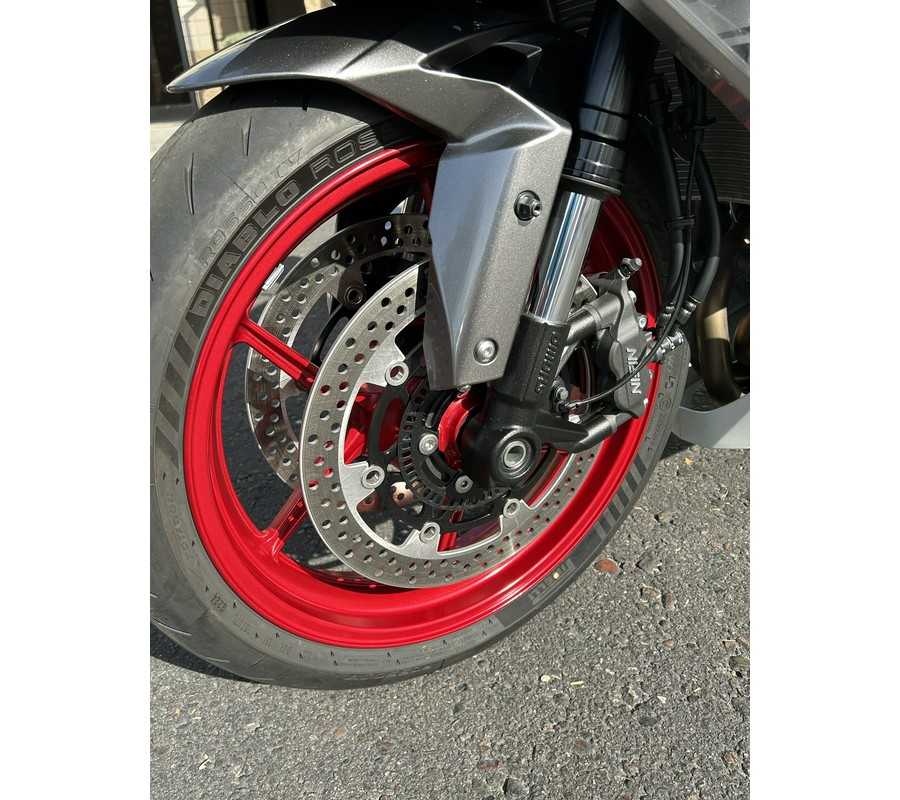 2025 Kawasaki Ninja ZX-6R ABS