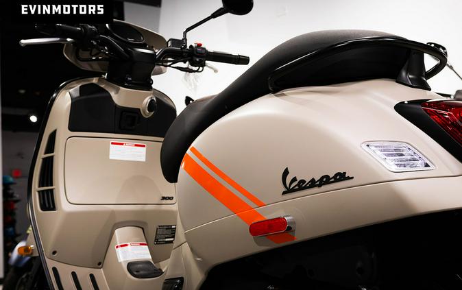 2026 Vespa GTV 310 BEIGE AVVOLGENTE US MY26
