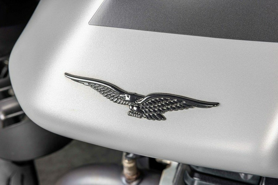 2022 Moto Guzzi V85 TT Guardia dOnore E5