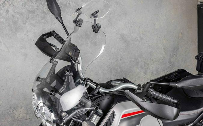 2022 Moto Guzzi V85 TT Guardia dOnore E5