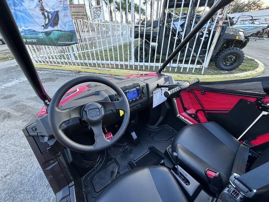 2026 Polaris RZR 200 EFI