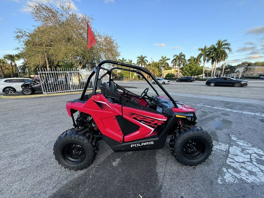 2026 Polaris RZR 200 EFI