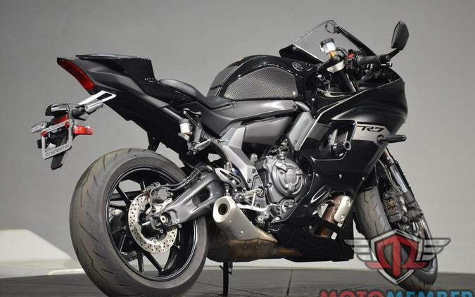 2025 Yamaha YZF-R7