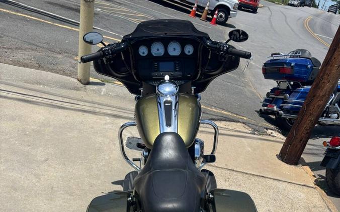 2016 Harley-Davidson Street Glide FLHX