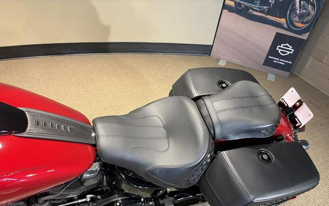 2026 Harley-Davidson® FLHC - Heritage Classic