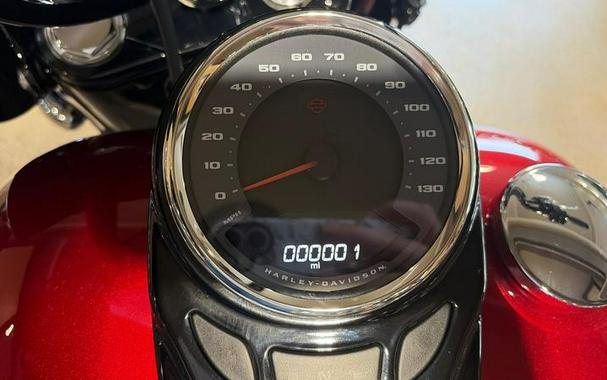 2026 Harley-Davidson® FLHC - Heritage Classic