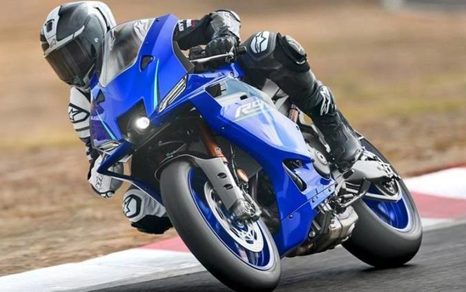 2027 Yamaha YZF R9