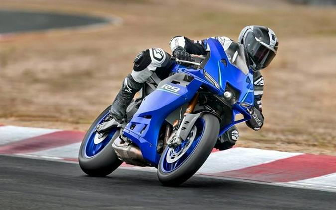 2027 Yamaha YZF R9