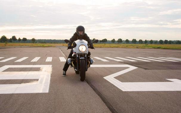 2018 BMW R nineT Racer