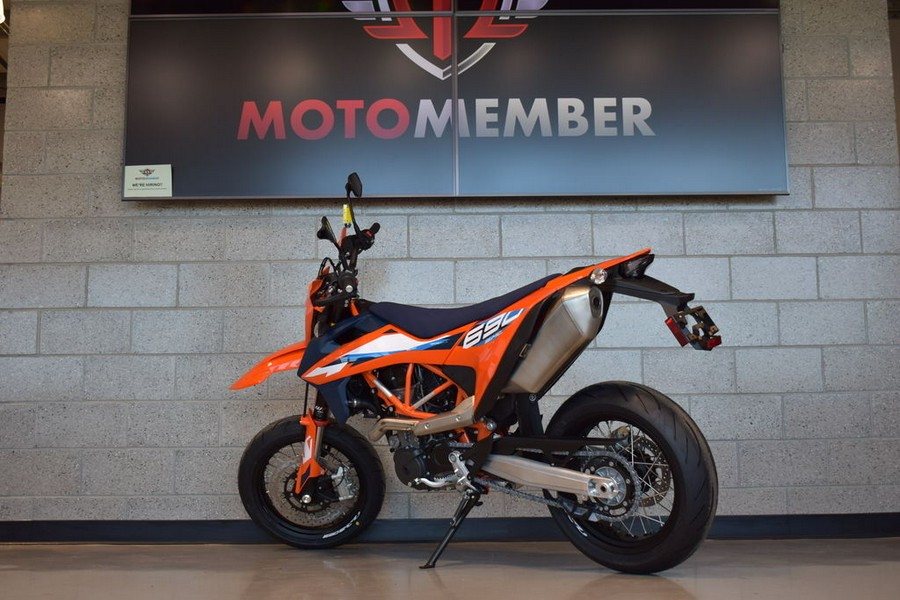 2024 KTM 690 SMC R