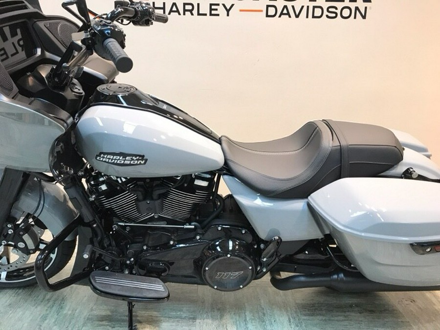 2024 Harley-Davidson Road Glide® Billiard Gray - Black Finish FLTRX