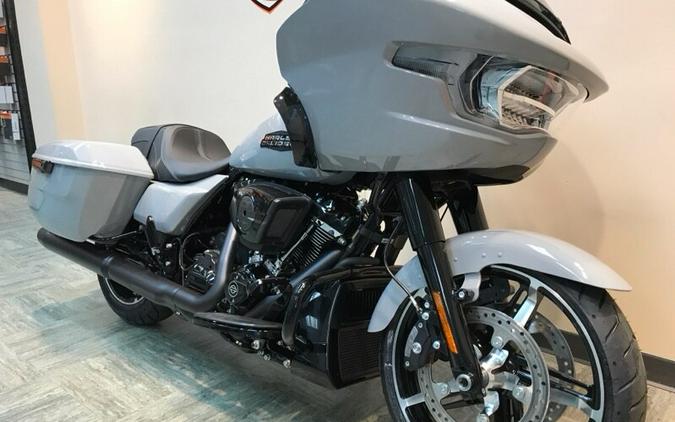 2024 Harley-Davidson Road Glide® Billiard Gray - Black Finish FLTRX