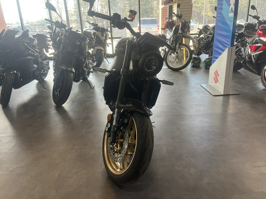 2025 Yamaha XSR900