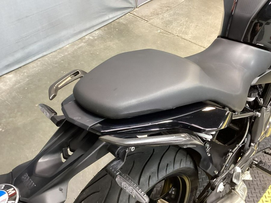 2022 BMW G 310 R Cosmic Black 2