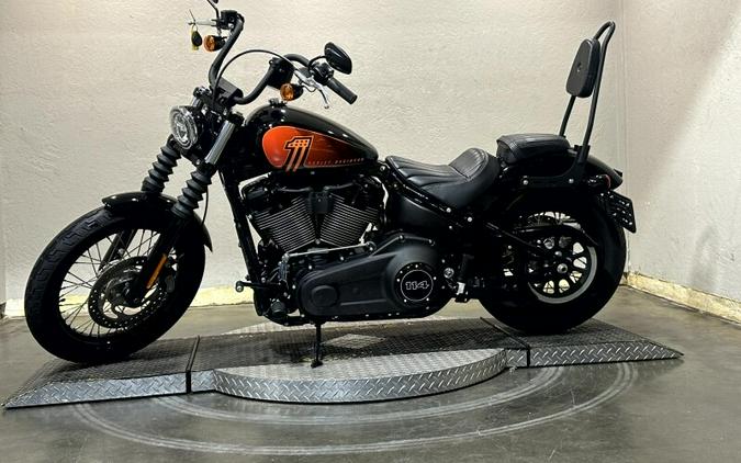 Harley-Davidson® Street Bob® 114 2021 FXBBS 048145A BLACK