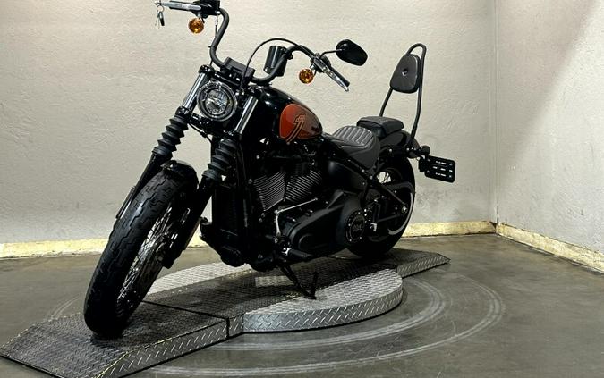 Harley-Davidson® Street Bob® 114 2021 FXBBS 048145A BLACK