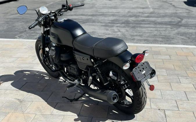 2020 Moto Guzzi V7 III Stone