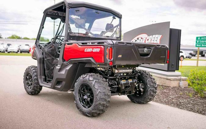 2024 Can-Am® Defender XT HD9