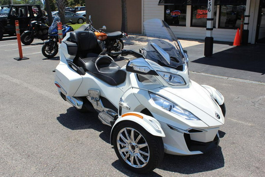 2016 Can-Am® Spyder® RT Limited 6-Speed Semi-Automatic (SE6)