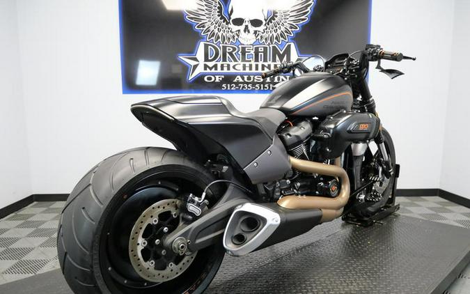 2019 Harley-Davidson® FXDRS - FXDR™ 114