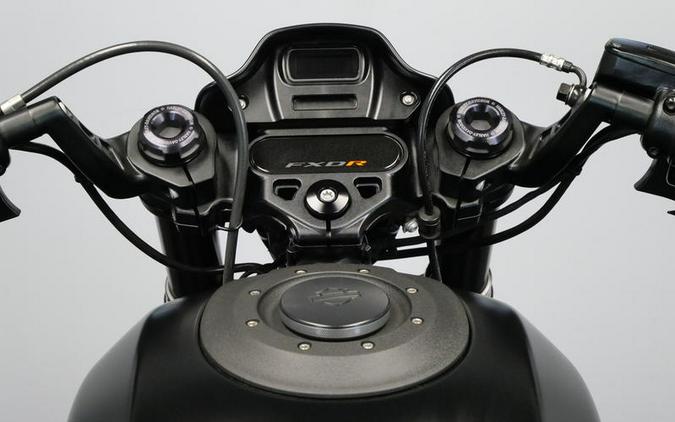 2019 Harley-Davidson® FXDRS - FXDR™ 114