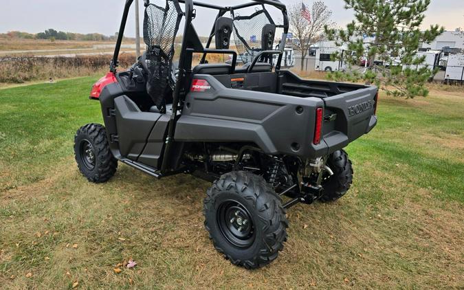 2026 Honda Pioneer 700 Deluxe