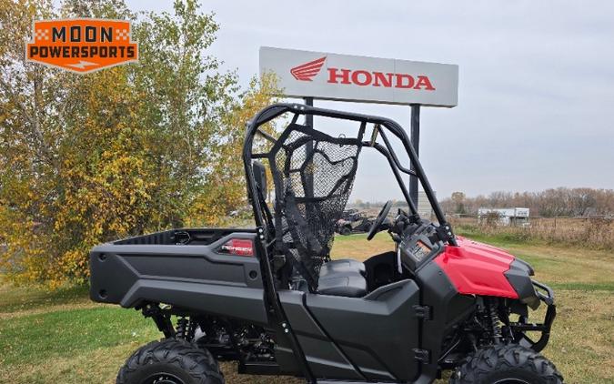 2026 Honda Pioneer 700 Deluxe