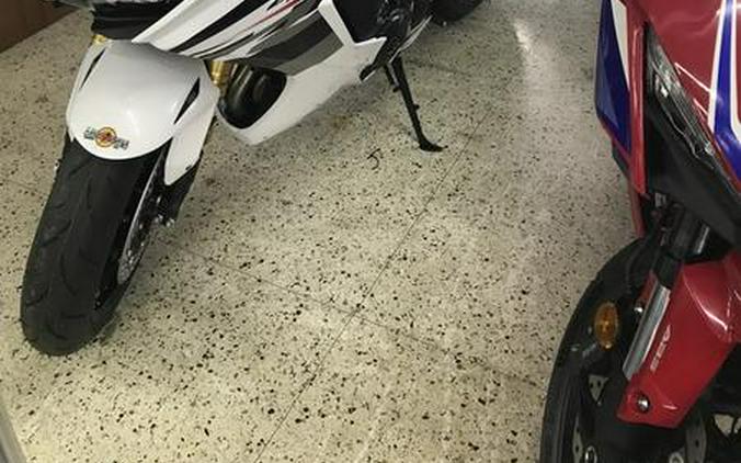 2026 Honda® CBR1000RR ABS