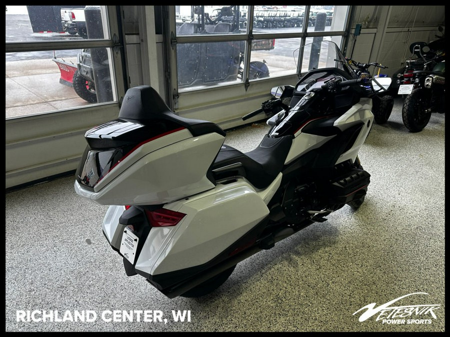 2024 Honda® Gold Wing Tour Automatic DCT