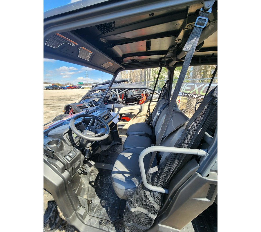 2024 Can-Am™ Defender MAX XT HD10