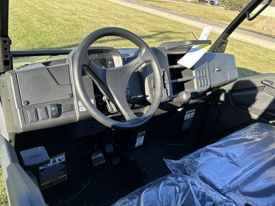 2024 John Deere 3-Passenger Gator™ XUV835M HVAC Cab