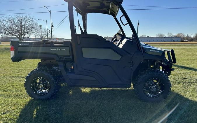 2024 John Deere 3-Passenger Gator™ XUV835M HVAC Cab