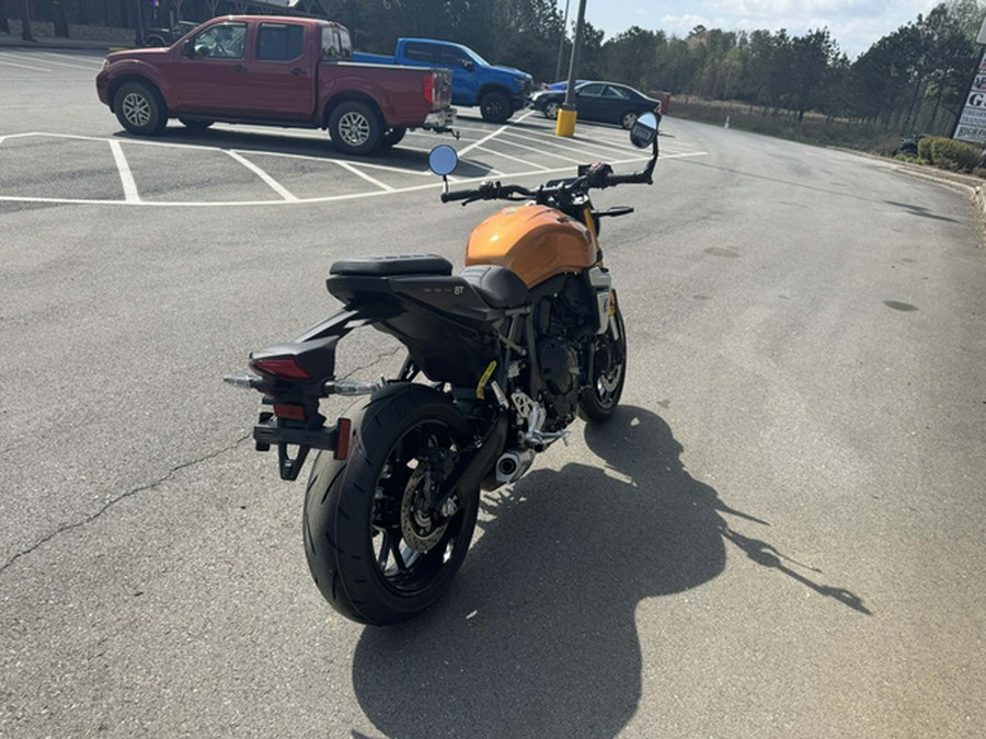 2026 Suzuki GSX800TRQM6