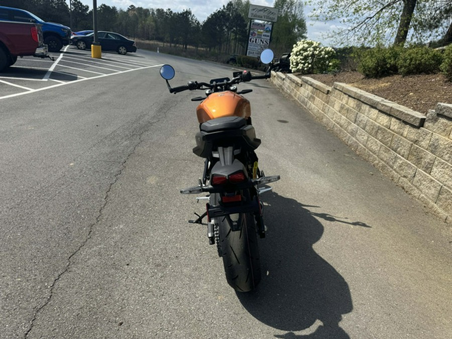 2026 Suzuki GSX800TRQM6