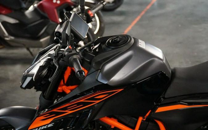 2026 KTM Duke 390