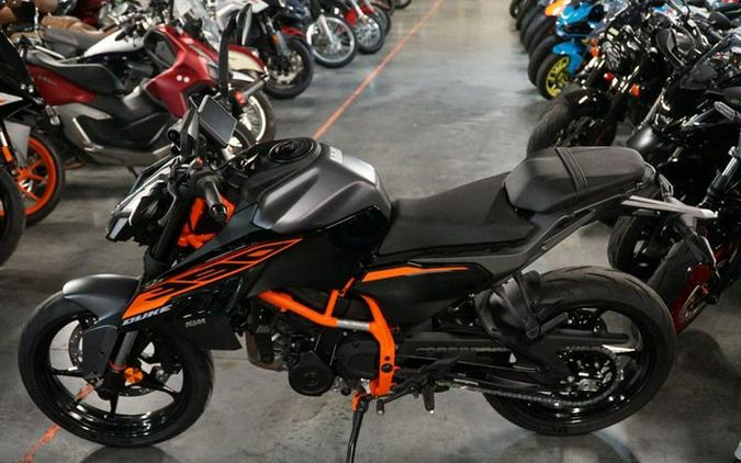 2026 KTM Duke 390