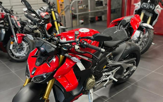 2026 Ducati Streetfighter V4 S