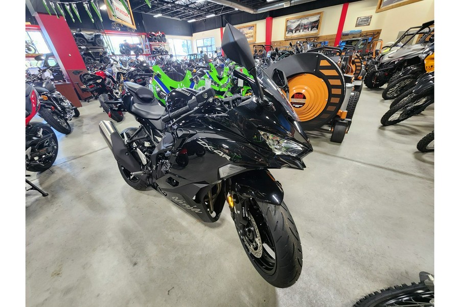 2024 Kawasaki NINJA ZX-4R ABS