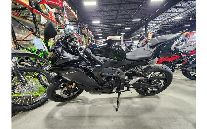 2024 Kawasaki NINJA ZX-4R ABS